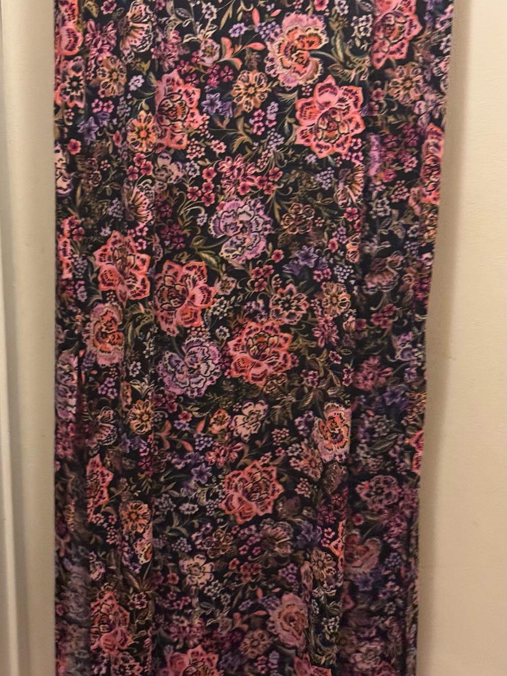MSK Black Floral Top with Pink, Purple & Orange Blooms Size XL NWOT - Picture 10 of 13